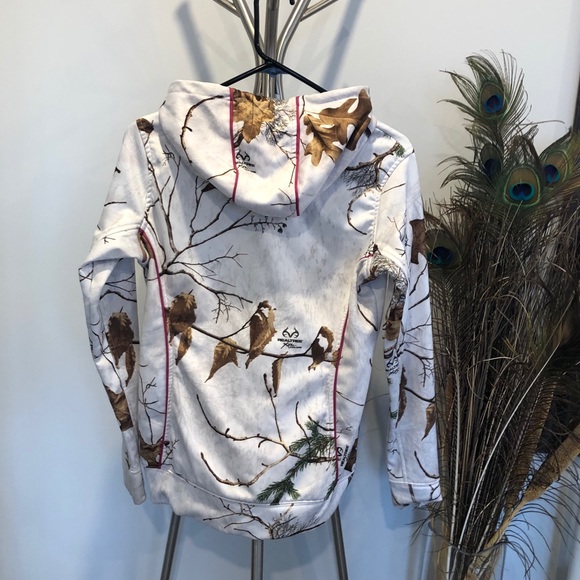 Real tree white camo sweater - Picture 3 of 3